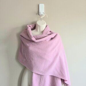 Wilfred Aritzia 100% wool pink/dusty rose scarf/shawl.
